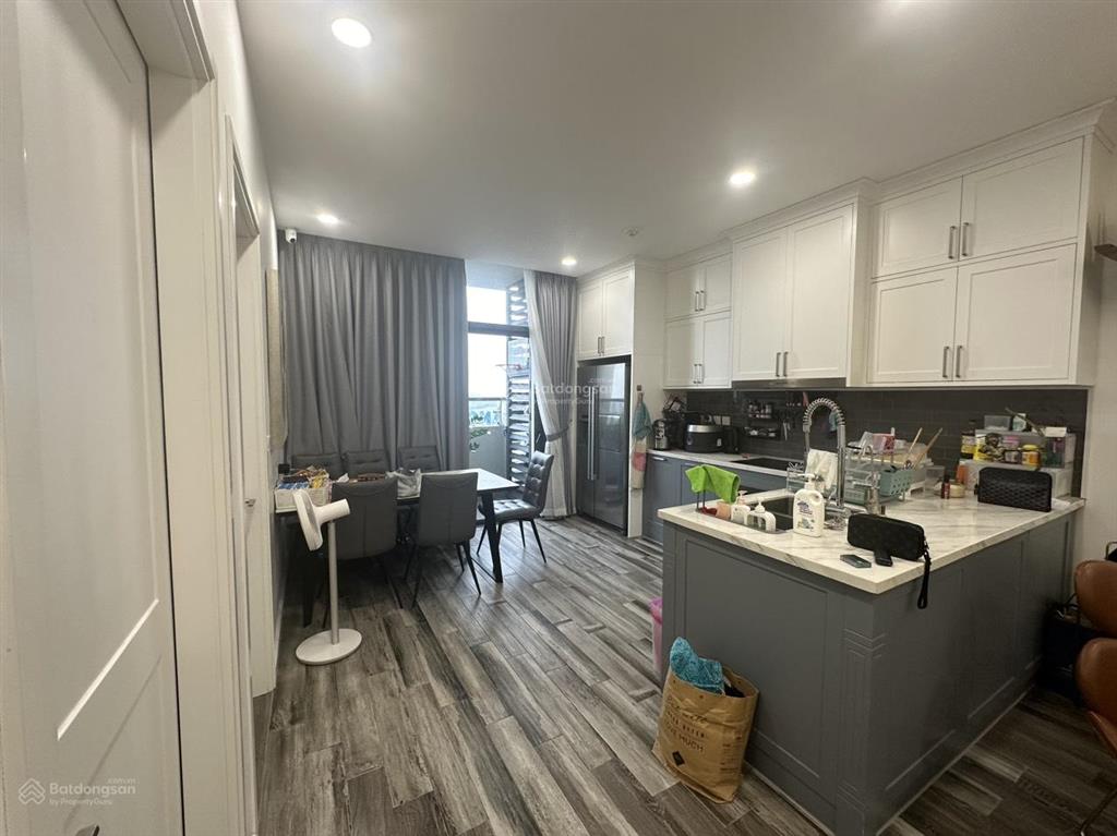 Cho thuê tràng an complex, ch 3pn, đầy đủ nội thất, giá 16tr/tháng.  0869 555 ***