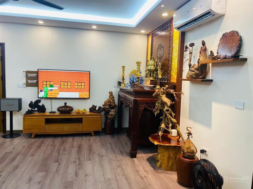 Cho thuê 3pn, 117m2, đầy đủ nội thất, ban công đông, giá 16tr/tháng.  0869 555 ***