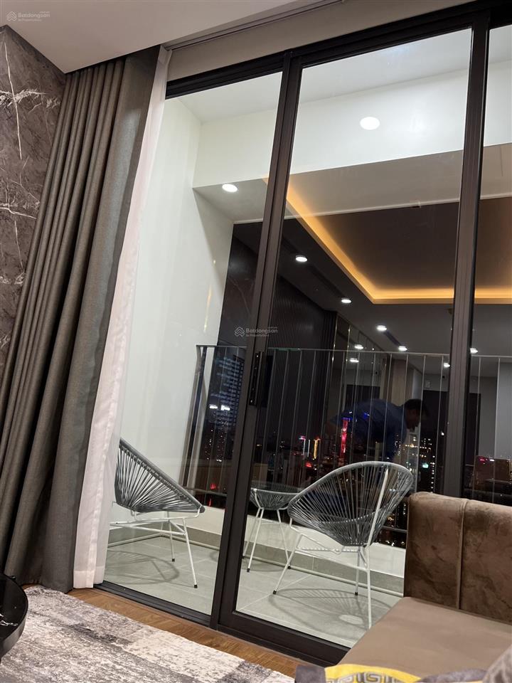 Cần bán the park home 2pn, 2wc, full nội thất, sổ đỏ sẵn, giá 7,7 tỷ có thương lượng