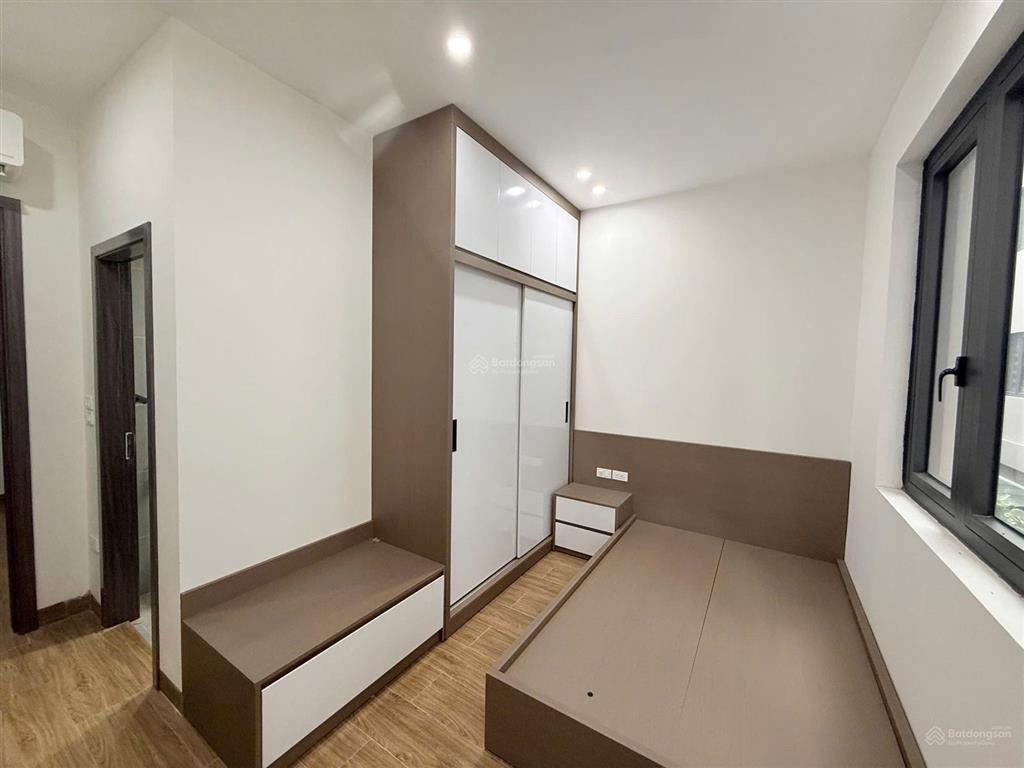 Cho thuê liền kề 5 tầng 60m2, có thang máy, full đồ