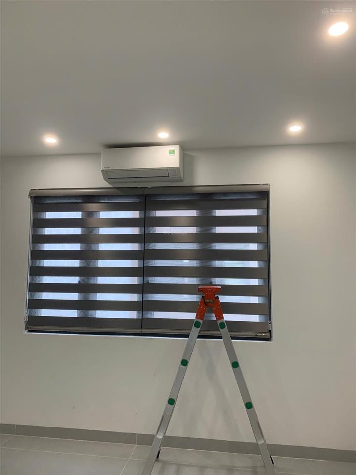 Cần cho thuê nguyên căn 70m2, có thang máy