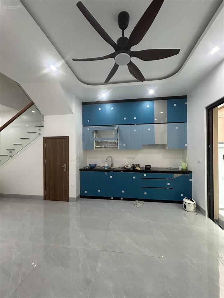 Cho thuê nhà 65m², hoàn thiện 5 tầng, 11 triệu/ tháng
