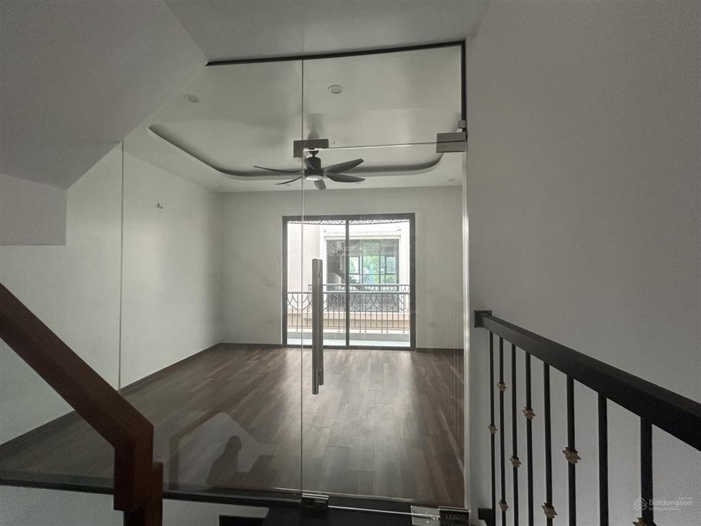 Cho thuê nhà 65m², hoàn thiện 5 tầng, 11 triệu/ tháng