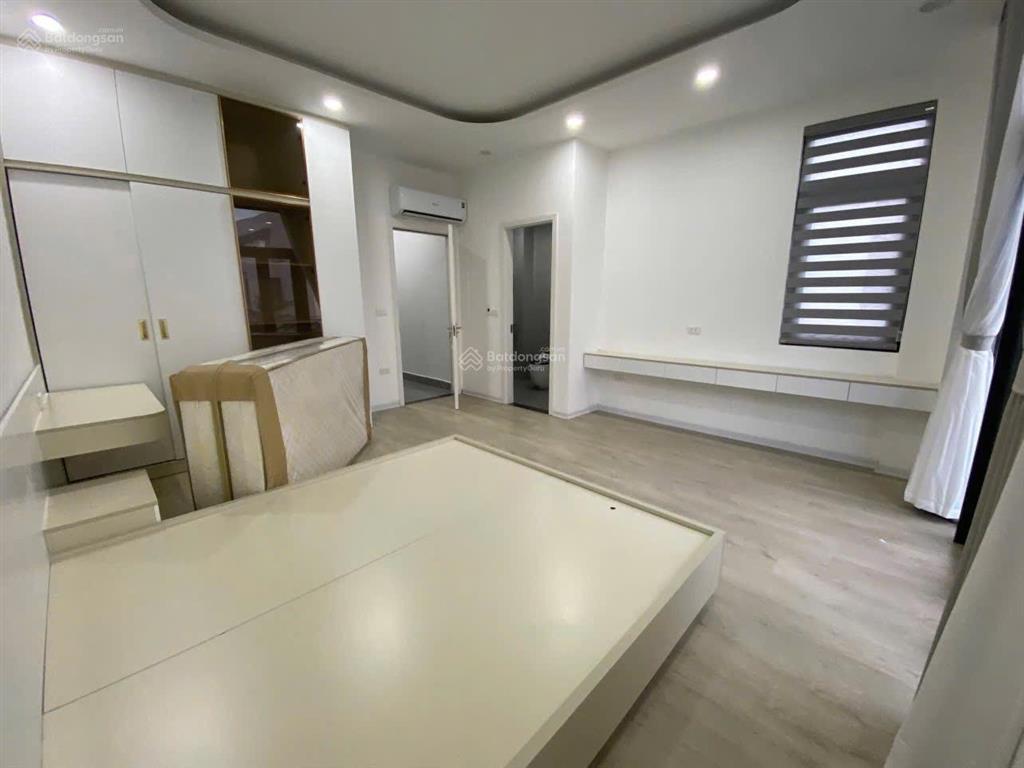Cần cho thuê biệt thự tứ lập tại vinhomes ocean park 3 full đồ, 30 triệu/1 tháng