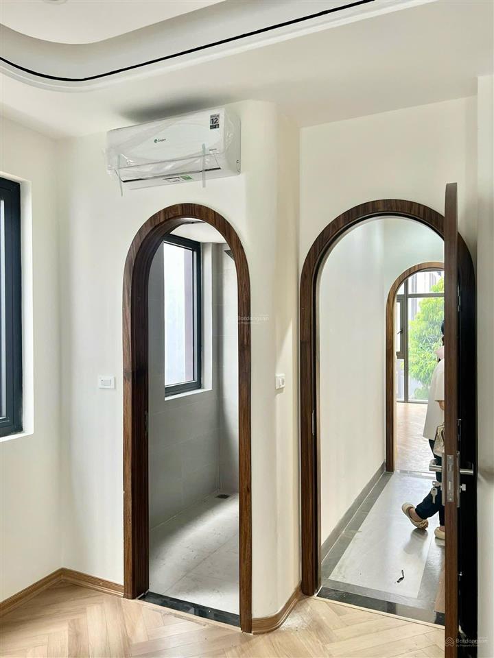Cho thuê nhà ht2t full nội thất 10 triệu/1 tháng tại vinhomes ocean park 3