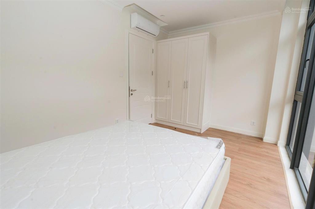 Cần cho thuê nhà liền kề 78m2 ở vin 3, 12 triệu/1 tháng bao phí dịch vụ, vinhomes ocean park 3
