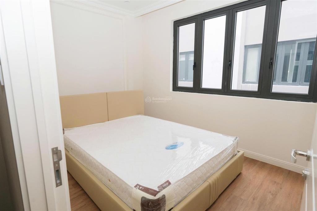 Cần cho thuê nhà liền kề 78m2 ở vin 3, 12 triệu/1 tháng bao phí dịch vụ, vinhomes ocean park 3