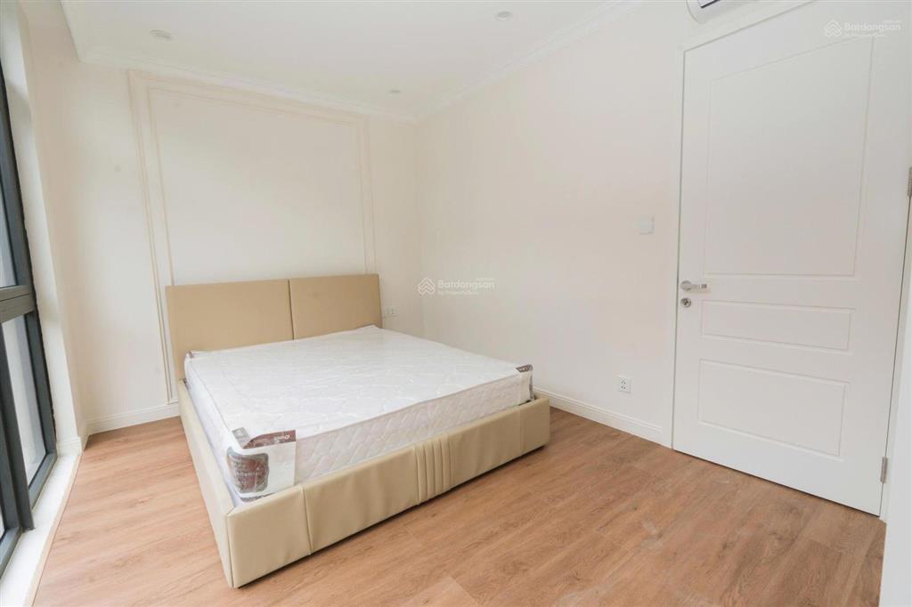 Cần cho thuê nhà liền kề 78m2 ở vin 3, 12 triệu/1 tháng bao phí dịch vụ, vinhomes ocean park 3