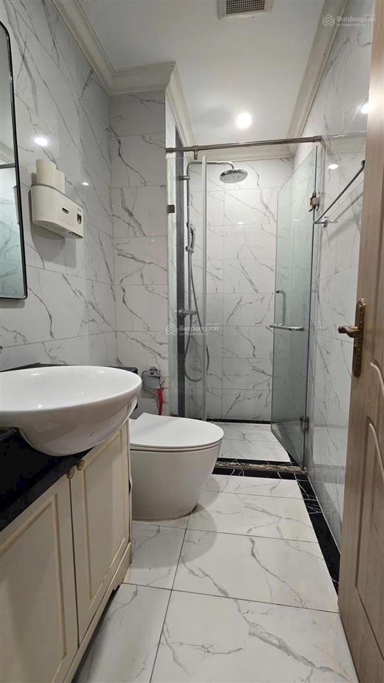 Cần bán căn san hô, vin 2, hoàn thiện 5 tầng, 8,3 tỷ sẵn sổ giao dịch luôn