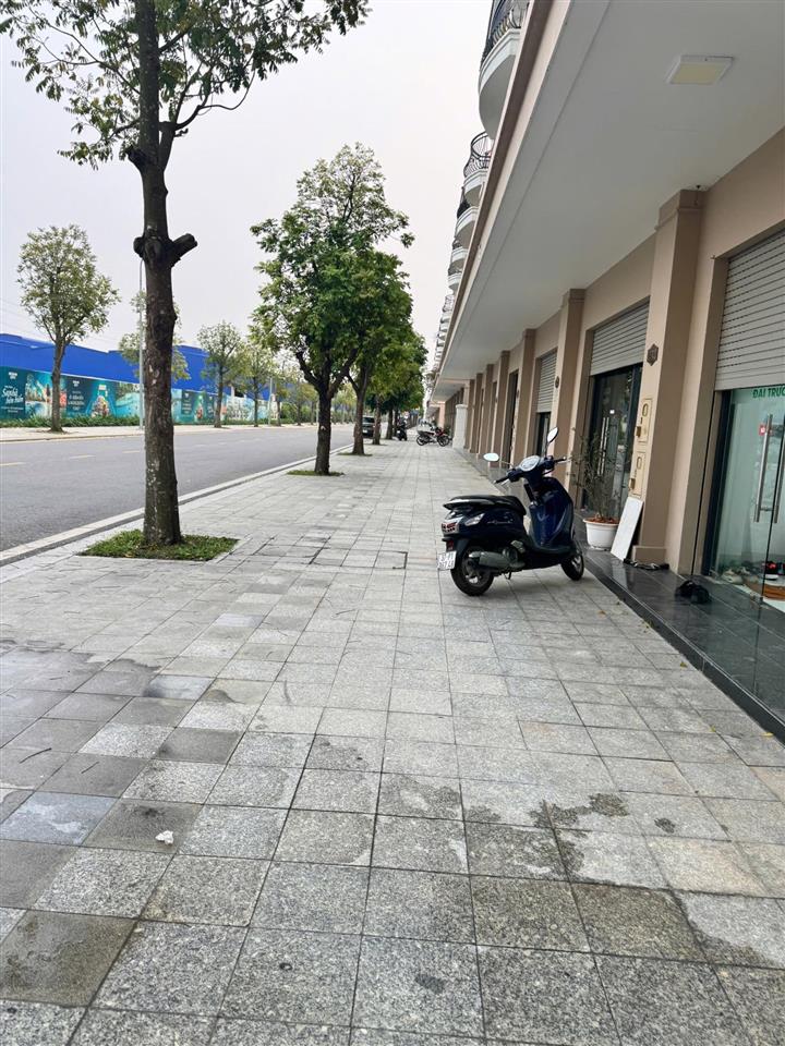 Cho thuê nhà 70m2 hoàn thiện 2 tầng ở chà là 8triệu/1 tháng (bao phí)