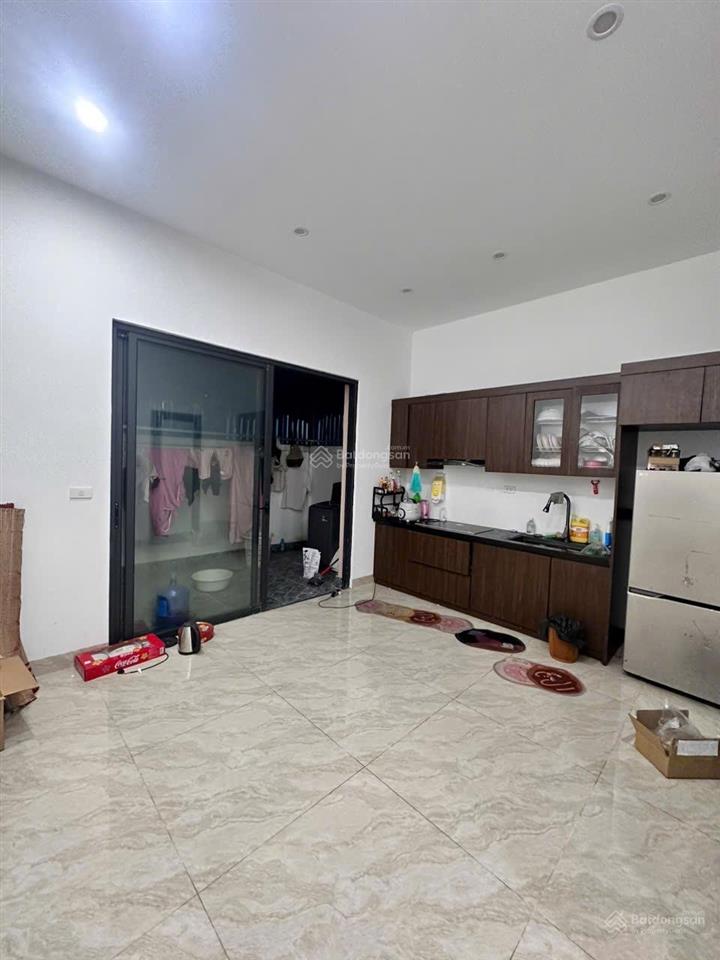 Cho thuê căn cọ xanh hoàn thiện 2 tầng 7,5triệu/1 tháng (bao phí)