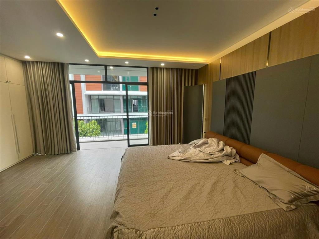 22 triệu/1 tháng nhà 5 tầng, full đồ, nội thất luxury tại vin 3