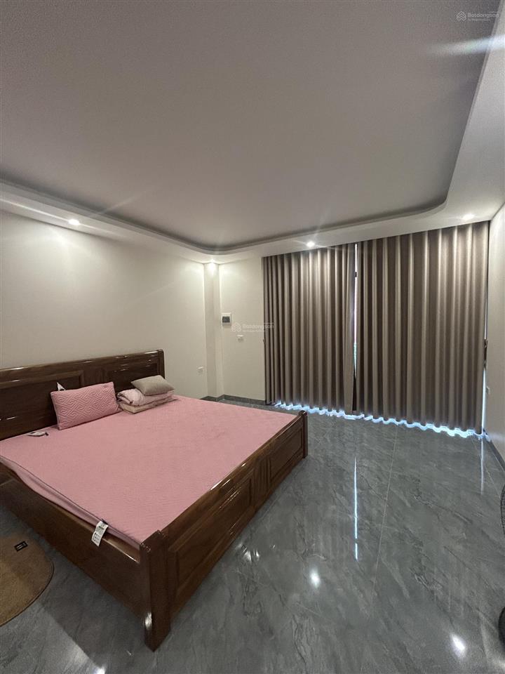 Cho thuê nhà 5 tầng tại vịnh thiên đường, vin 3, 15 triệu/1 tháng (bao phí dịch vụ)