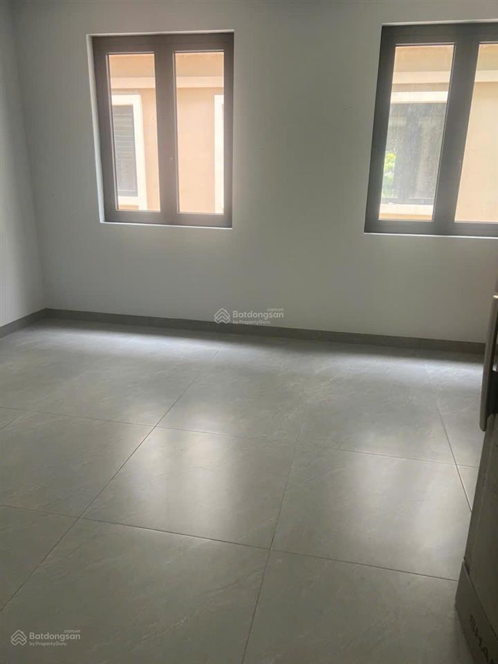 Cho thuê nhà 3 tầng ở vịnh tây, vin 3 giá 9 triệu/ 1 tháng
