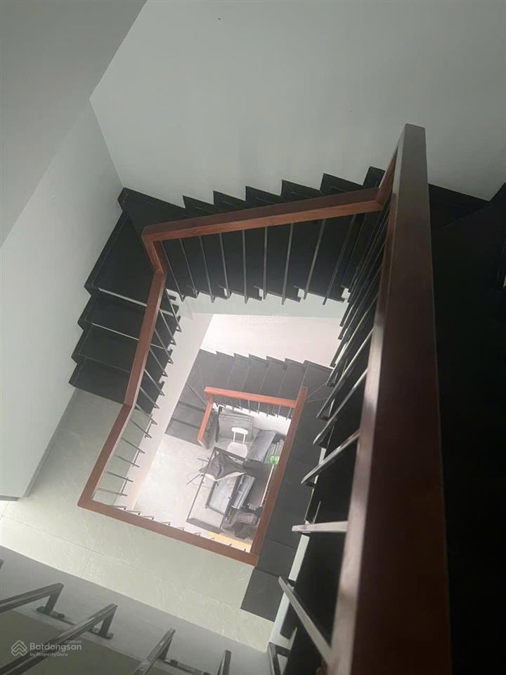 Cho thuê nhà 3 tầng ở vịnh tây, vin 3 giá 9 triệu/ 1 tháng