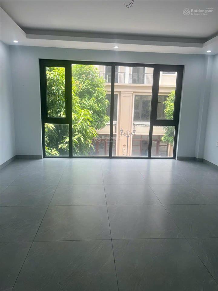 Cho thuê nhà 3 tầng ở vịnh tây, vin 3 giá 9 triệu/ 1 tháng