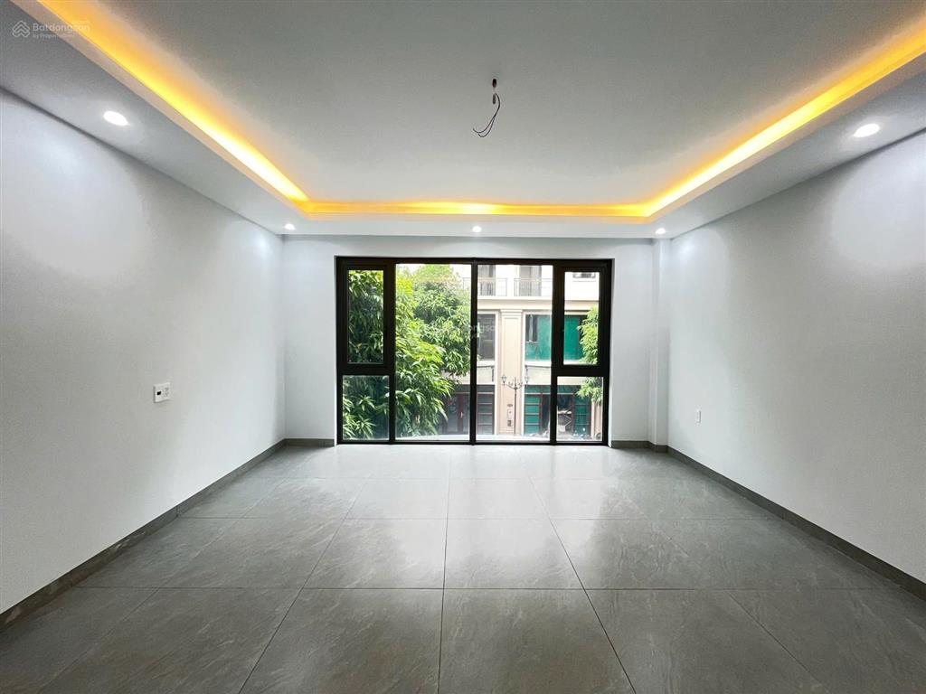 Cho thuê nhà 3 tầng ở vịnh tây, vin 3 giá 9 triệu/ 1 tháng