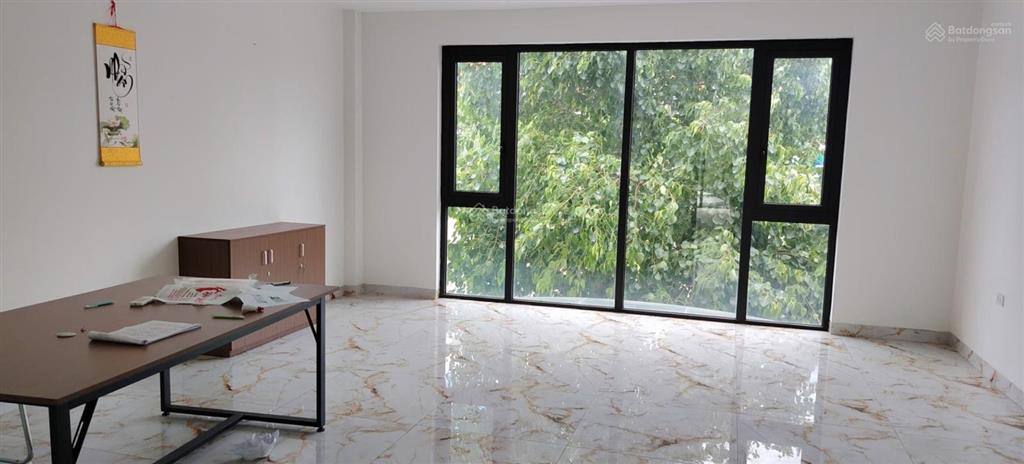 Cho thuê shophouse 5 tầng, trung tâm vin 2,3, 37 triệu/1 tháng, 2 mặt tiền