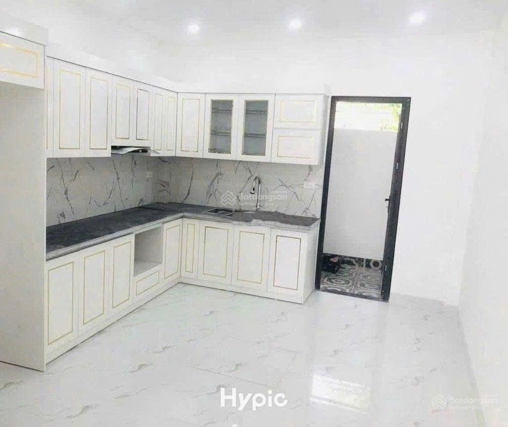 Cho thuê gấp nhà trọ 2pn, 1wc, 16m2 tại 18a  ngõ 9 sau làng thượng phúc, 2 triệu vnd