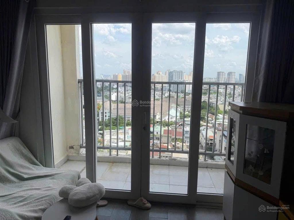 Bán căn 2pn 2wc 73m2 giá 5 tỉ bộ công an tầng cao view thoáng đủ nội thất