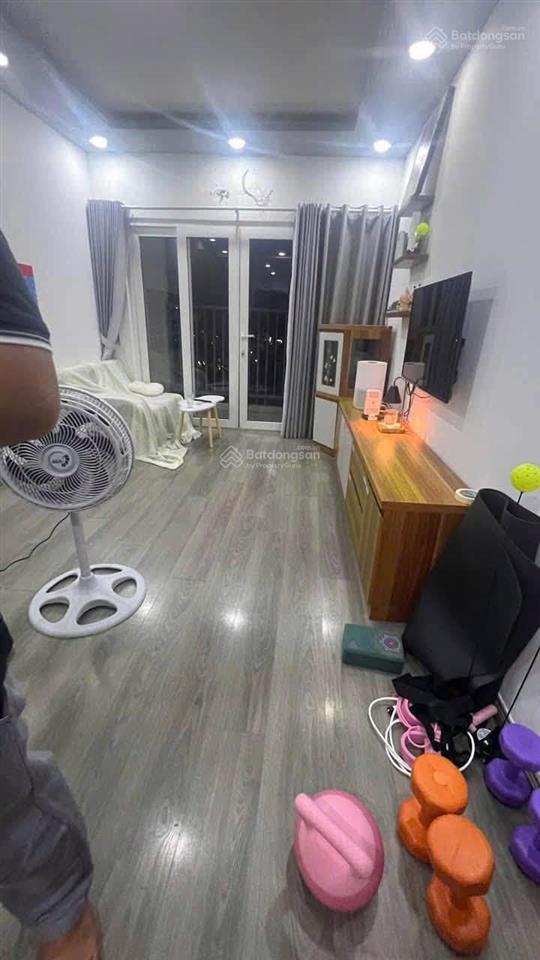 Bán căn 2pn 2wc 73m2 giá 5 tỉ bộ công an tầng cao view thoáng đủ nội thất