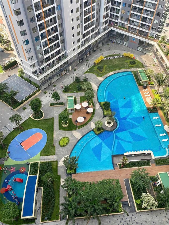 Bán căn hộ safira khang điền 1pn+, 3,7 tỷ, 49,3 m2, view hồ bơi và quận 1 tầng cao