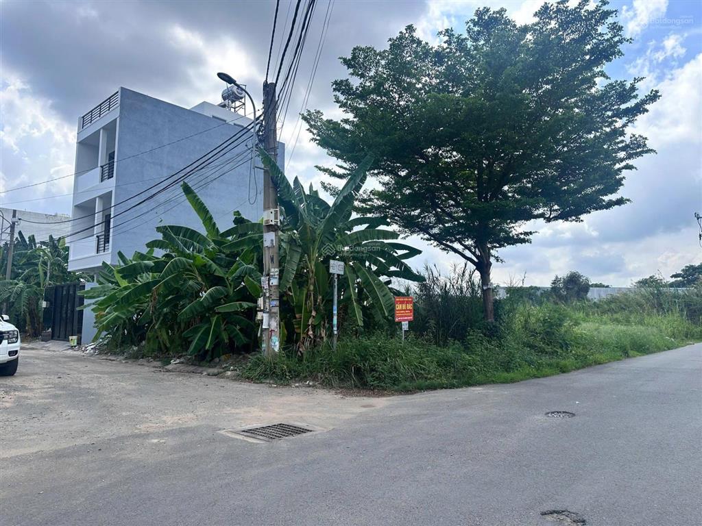 Bán lô góc 2 mặt tiền đường số 8 sát bên đông tăng long 92m2 giá chỉ 5.2 tỷ
