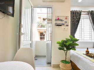Siêu phẩm studio/bancol chỉ 7,xtr ngay tại trung tâm quận 1