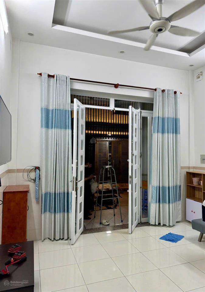 Cho thuê nhà nguyên căn, linh đông, thủ đức (2pn, 2wc)