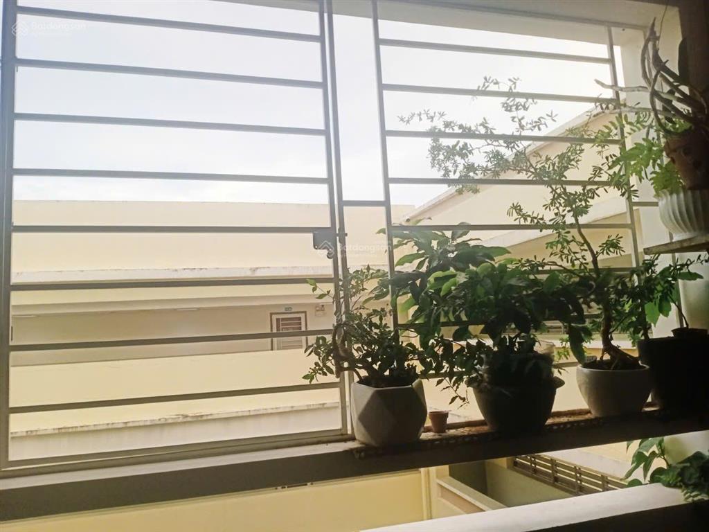 Bán căn hộ era town. 61m2, 2pn, 2wc, full nội thất, sổ hồng. giá 3,2 tỷ