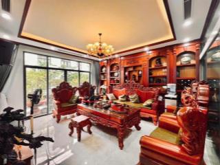 Siêu phẩm 75m thang máy, full nội thất, nhập khẩu, gần công viên , vị trí vip