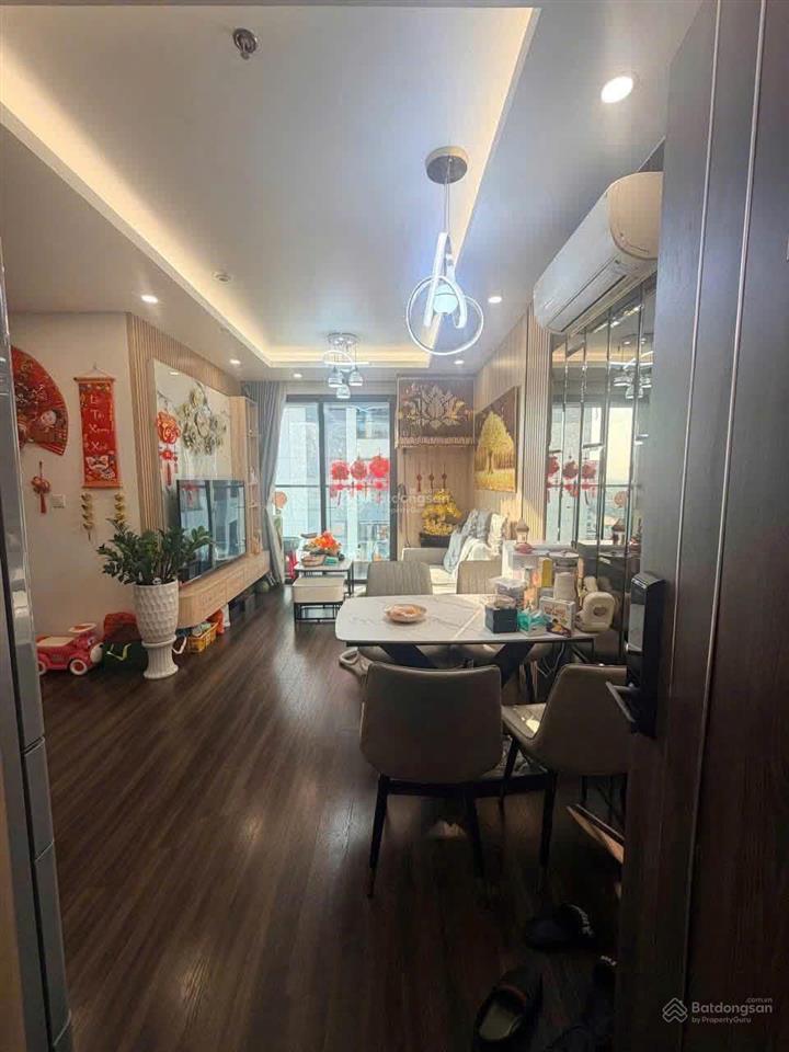 Bán căn góc tầng đẹp hoàng huy grand hồng bàng 58m2 2 ngủ 2,35 tỷ full đồ