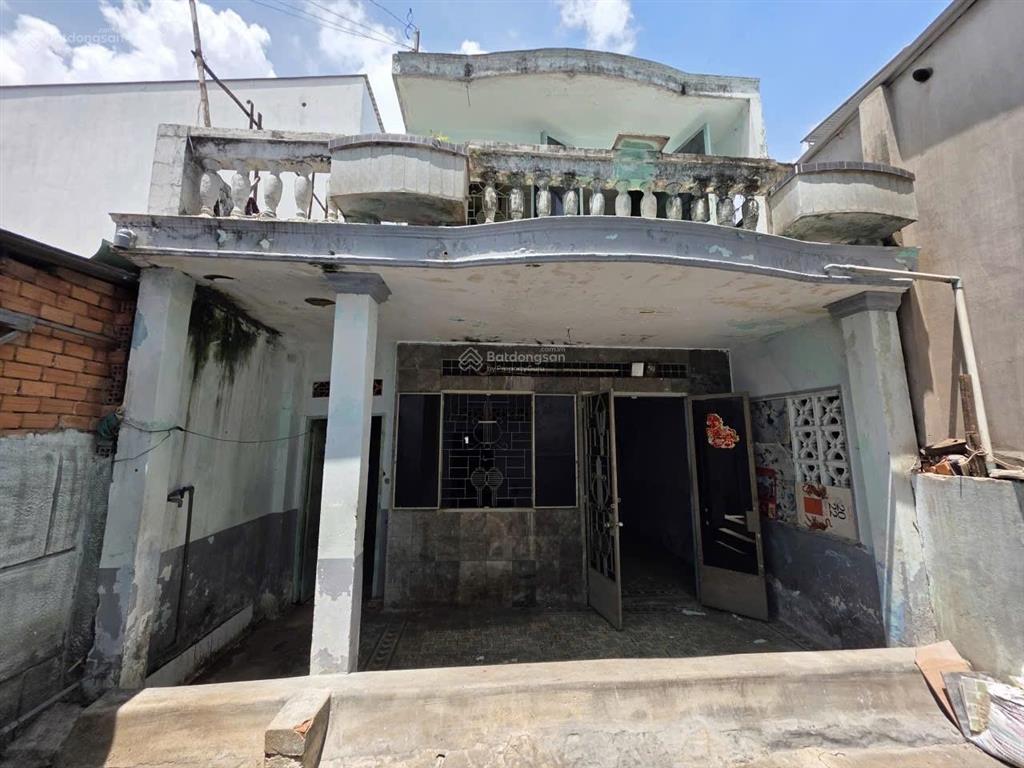 6 tỷ 1  83m2 (thực tế 108m²) ngang 5.4m, 2 mặt hẻm đường thống nhất