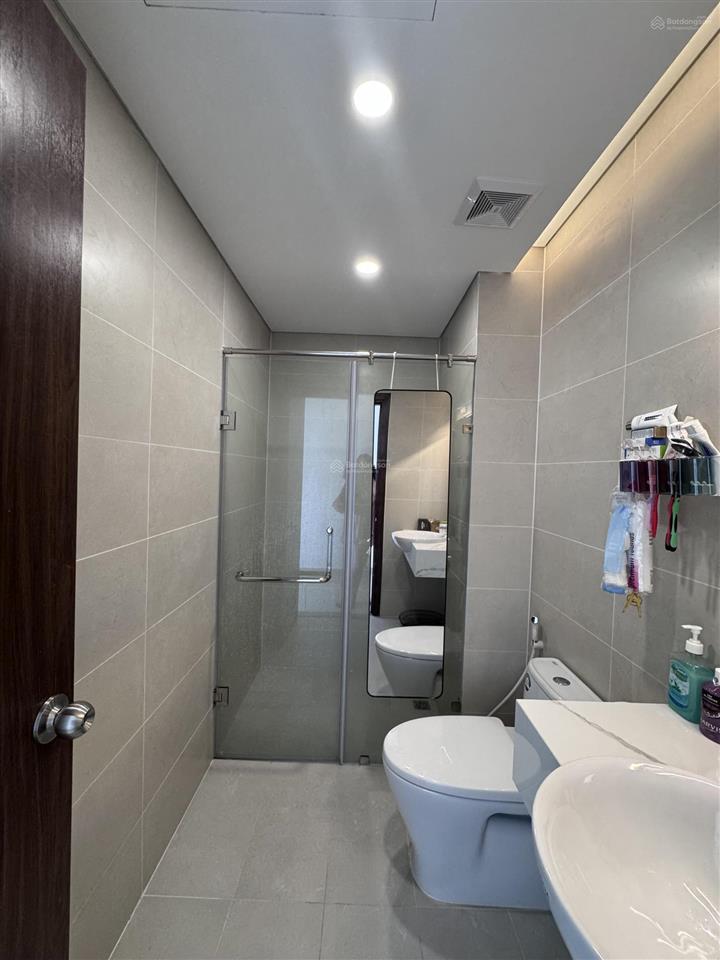 Cho thuê căn góc vcn ct2 phước long 72m2 đầy đủ nội thất 2pn, 2 toilets