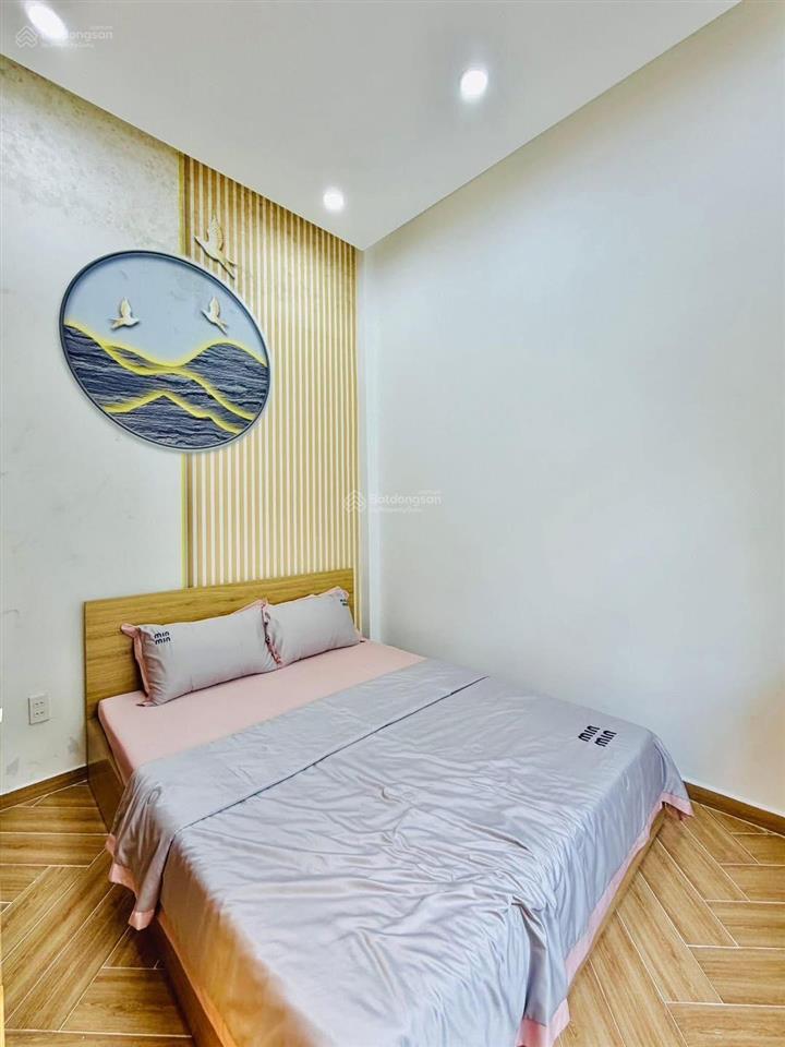 Sang nhanh căn nhà đỗ xuân hơp, quận 9. giá 5,5 tỷ, 48 m2, tiện ích đầy đủ, đường hẻm xe hơi 5m