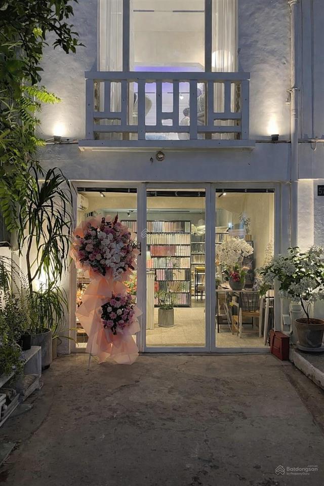 Cho thuê biệt thự tại tú xương, 90 triệu, 400 m2, hàng hot