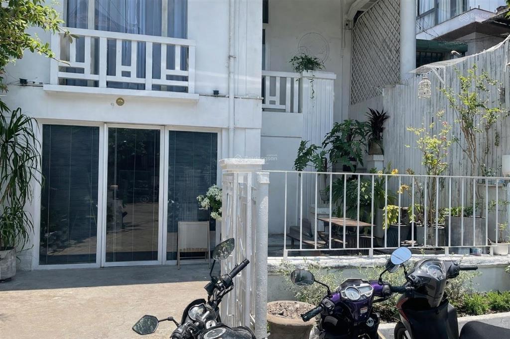 Cho thuê biệt thự tại tú xương, 90 triệu, 400 m2, hàng hot