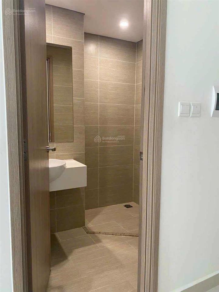 Cho thuê cc vinhomes grand park, 5 triệu, 36m2, đầy đủ nội thất, hướng tây nam