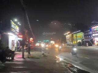 Cho thuê kinh doanh mb mặt tiền đường dt742 đa ngành nghề 700m2, có 300m2 thổ cư