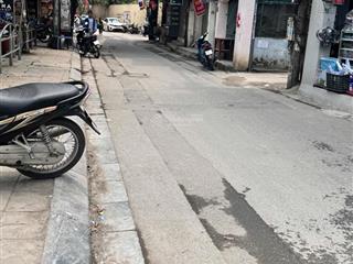 Cực hiếm trần bình trung tâm cầu giấy 80m2 mt4.7m gara ô tô vị trí đắc địa kd