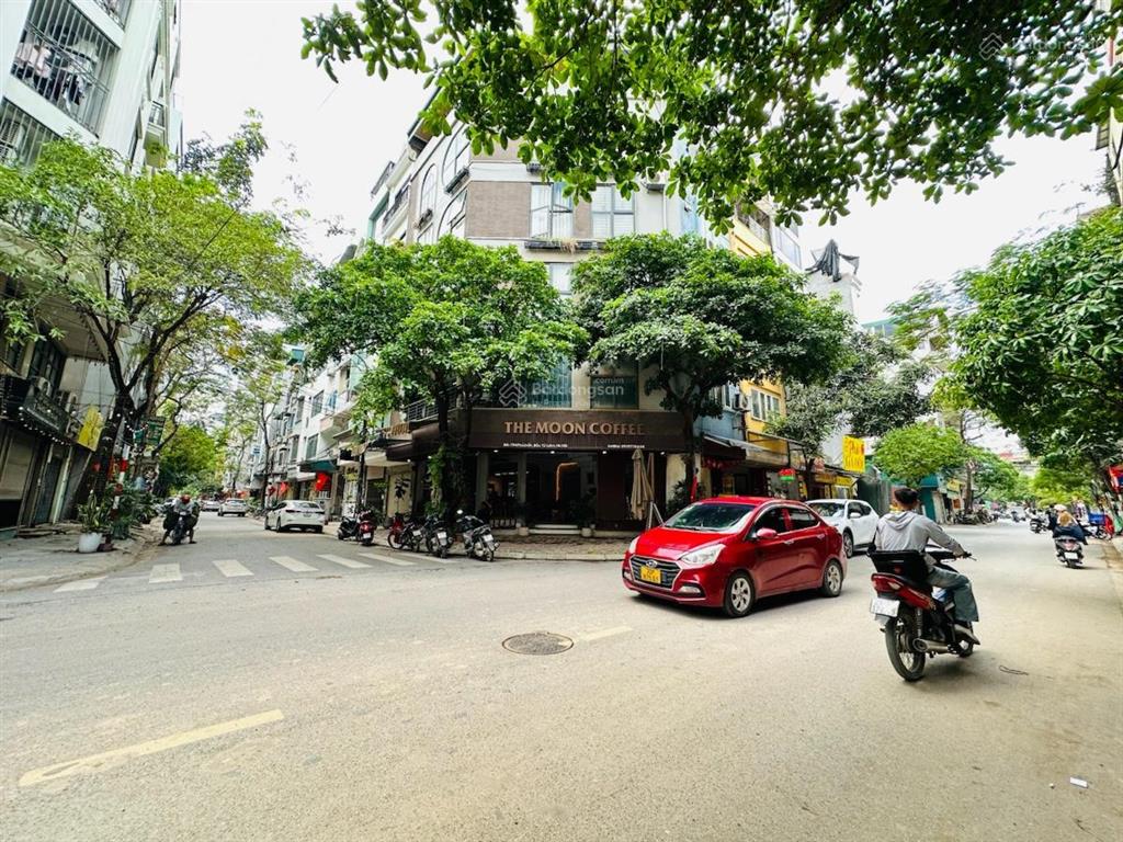 Siêu phẩm lô góc tđc cầu diễn cắt lỗ sâu 5 tỷ 85m2  mt 14m cần bán nhanh trong tháng giá 37.5 tỷ
