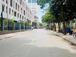 Bán nhà trung tâm cầu giấy hoàng quốc việt nhà 75m 5 tầng mặt tiền 6.15m giá hơn 20 tỷ