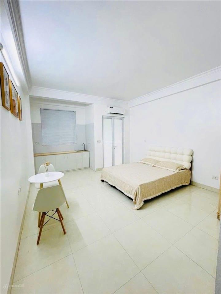Chính chủ cần bán gấp nhà 2 thoáng 80m  6t giá nhỉnh 20 tỷ ô tô đỗ cửa kinh doanh đỉnh