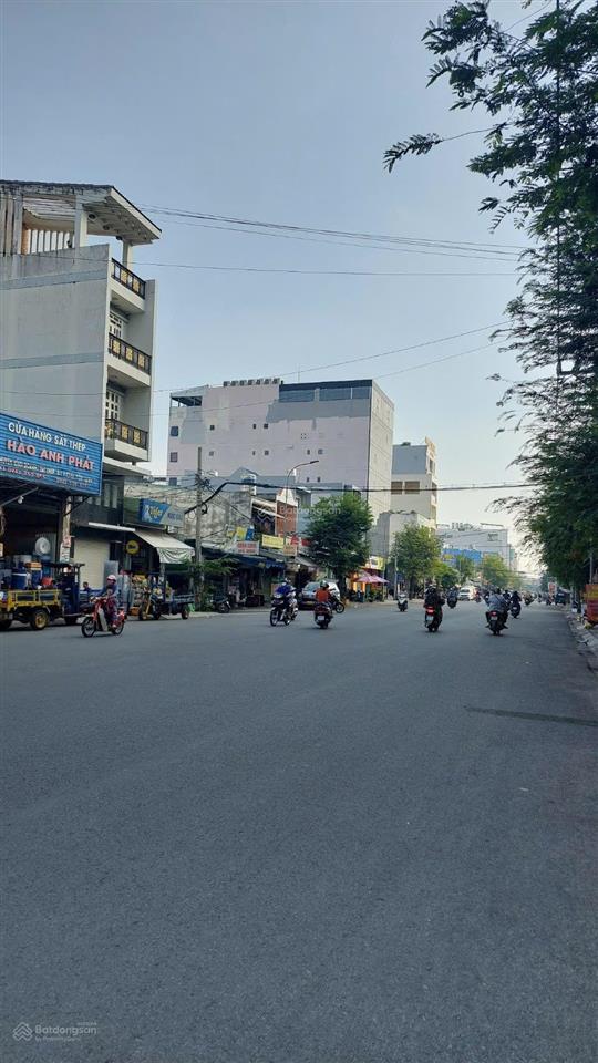 Bán mặt tiền kinh doanh phạm văn bạchqtb,ngang 5.60m x 16m, sổ 90m, nhà c4, giá 16.950 tỷ còn tl
