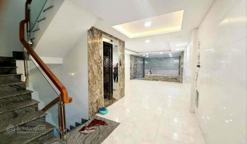Bán tòa nhà 7 tầng, 2 mt đường tân sơn  phạm văn bạch, p15, tb  0937 843 ***