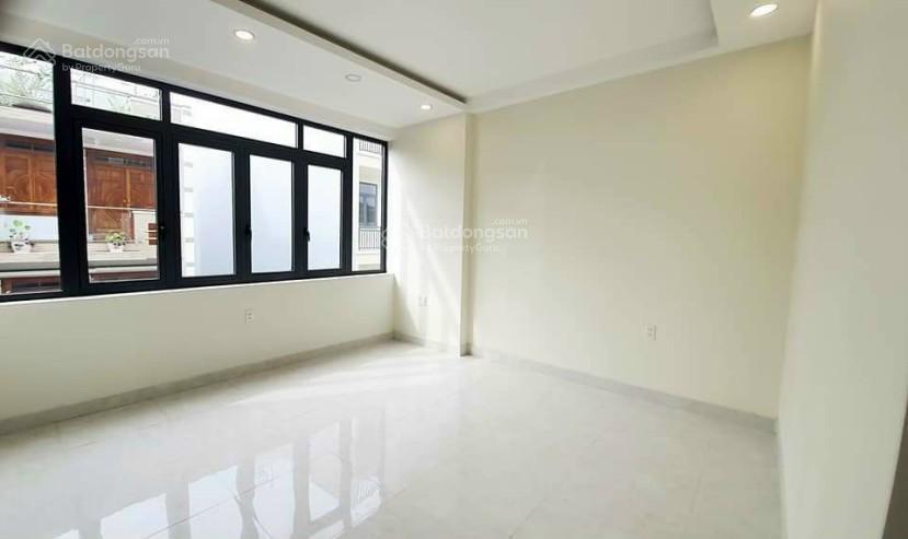 Bán tòa nhà 7 tầng, 2 mt đường tân sơn  phạm văn bạch, p15, tb  0937 843 ***