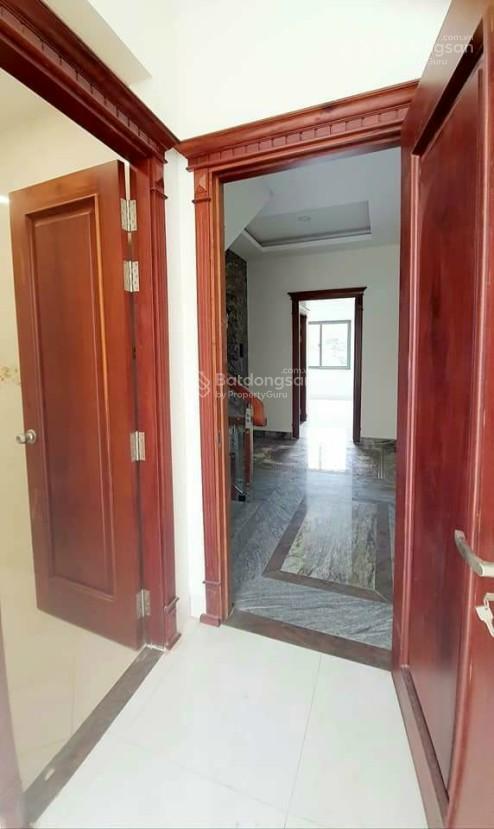 Bán tòa nhà 7 tầng, 2 mt đường tân sơn  phạm văn bạch, p15, tb  0937 843 ***