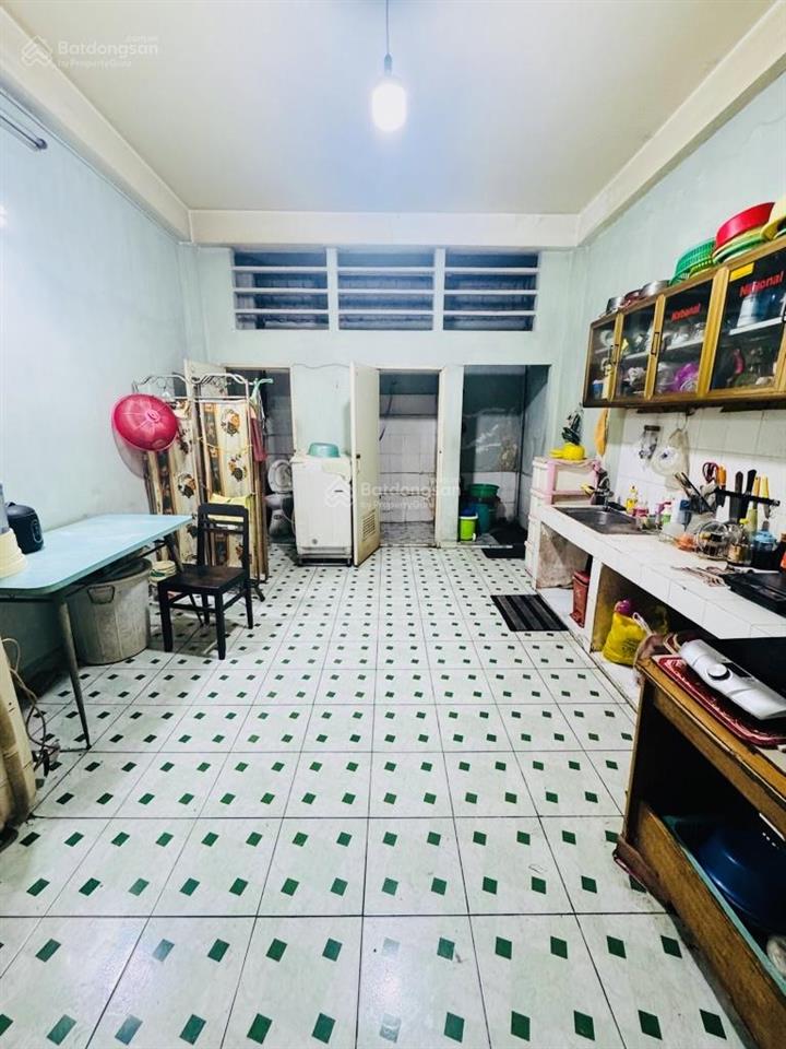 Giảm 2 tỷ  về 10.5t  kế bên đh hutech  hẻm xe hơi  2 tầng  66m2 ( 4m x 17m )  khu nhiều chdv