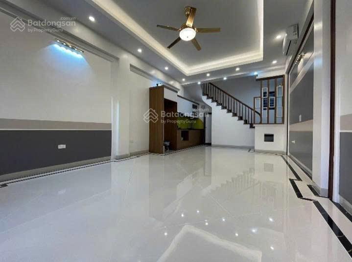 Bán nhà khu ngô thì nhậm hà đông