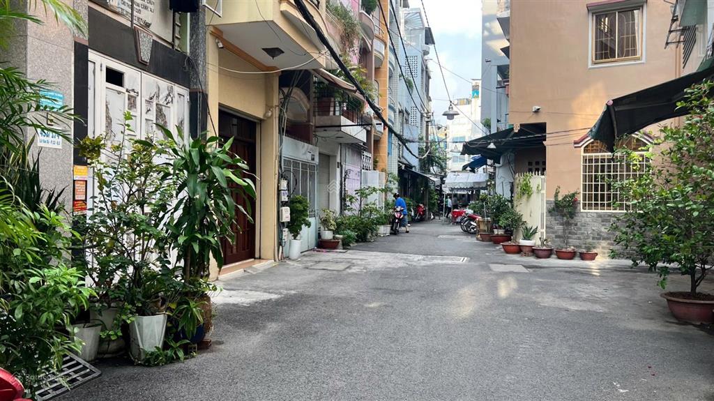 Bán nhà hẻm xe hơi 8m  quận 3 ngay lê văn sỹ  66m2  5 tầng  chỉ 8. x tỷ